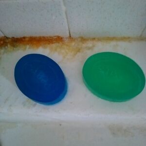 Model Soap Clear Blue and Green